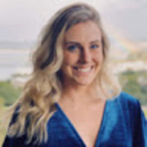 Meet your Posher, Caitlin